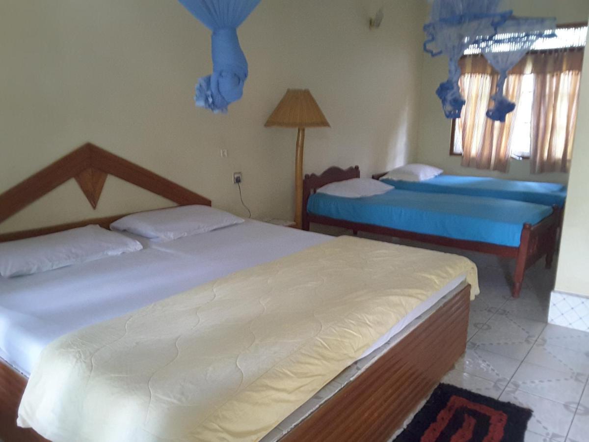 Sigiri Holiday Inn Inamaluwa Exterior foto